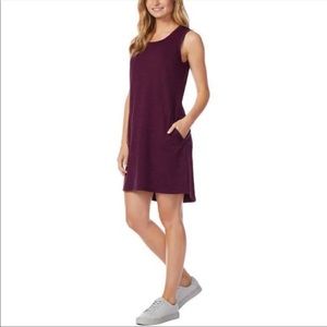 32 Degrees Cool Size Small Purple Rounded Neckline Sleeveless Dress